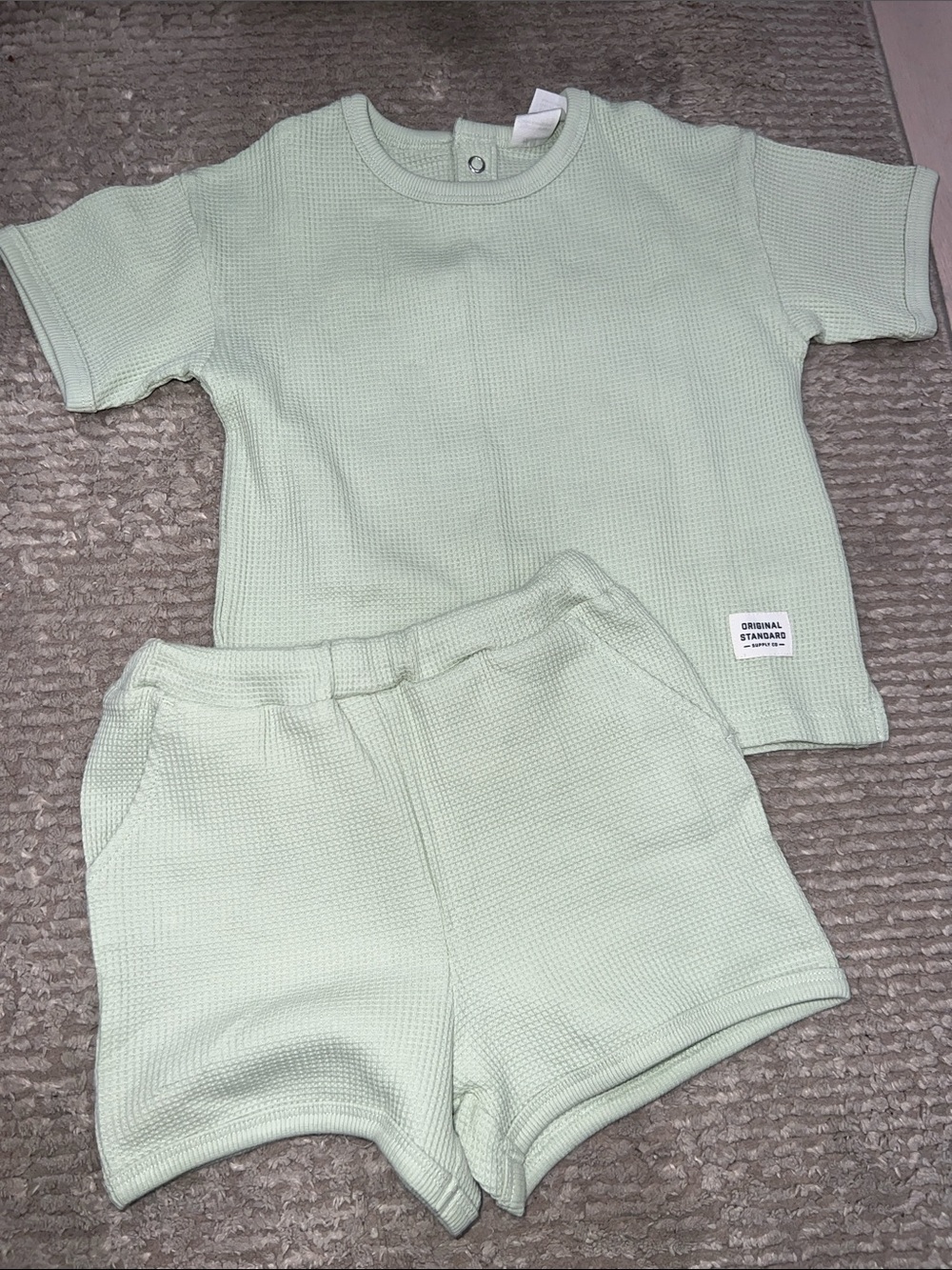H&M Kids Short Sleeve Pajama Set in Mint Green